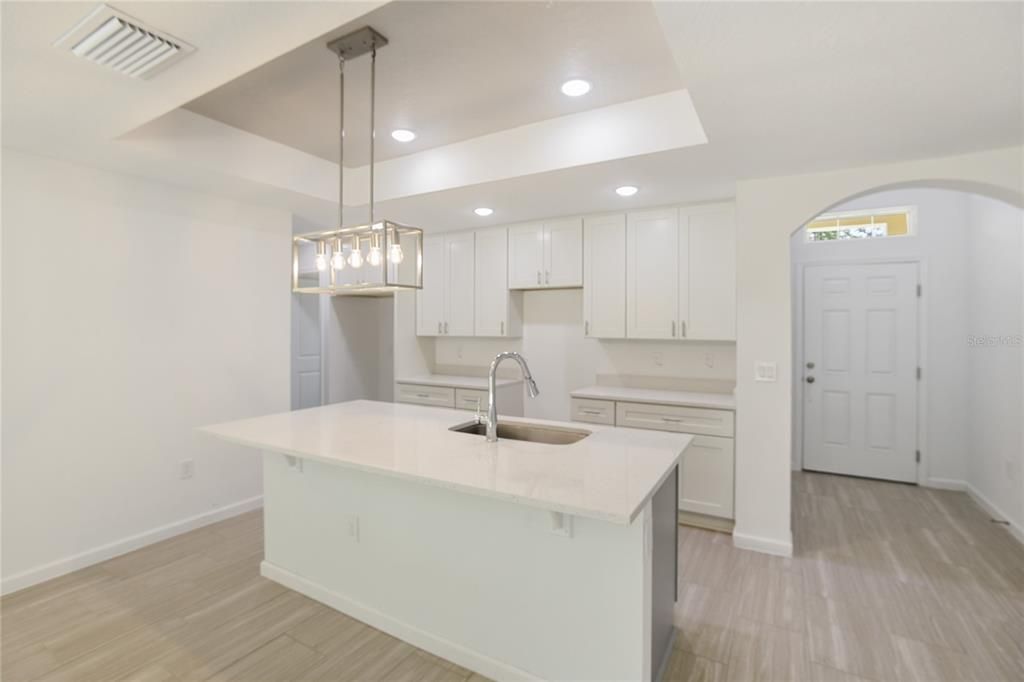 Active With Contract: $342,900 (4 beds, 2 baths, 1747 Square Feet)