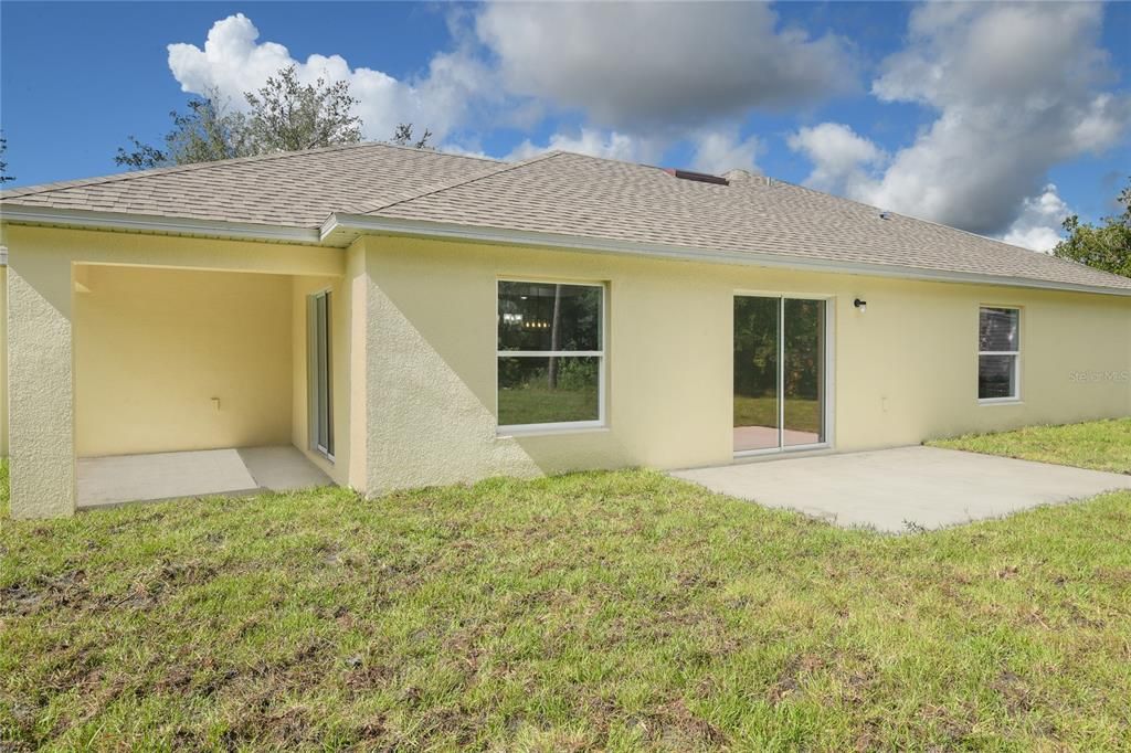 Active With Contract: $342,900 (4 beds, 2 baths, 1747 Square Feet)