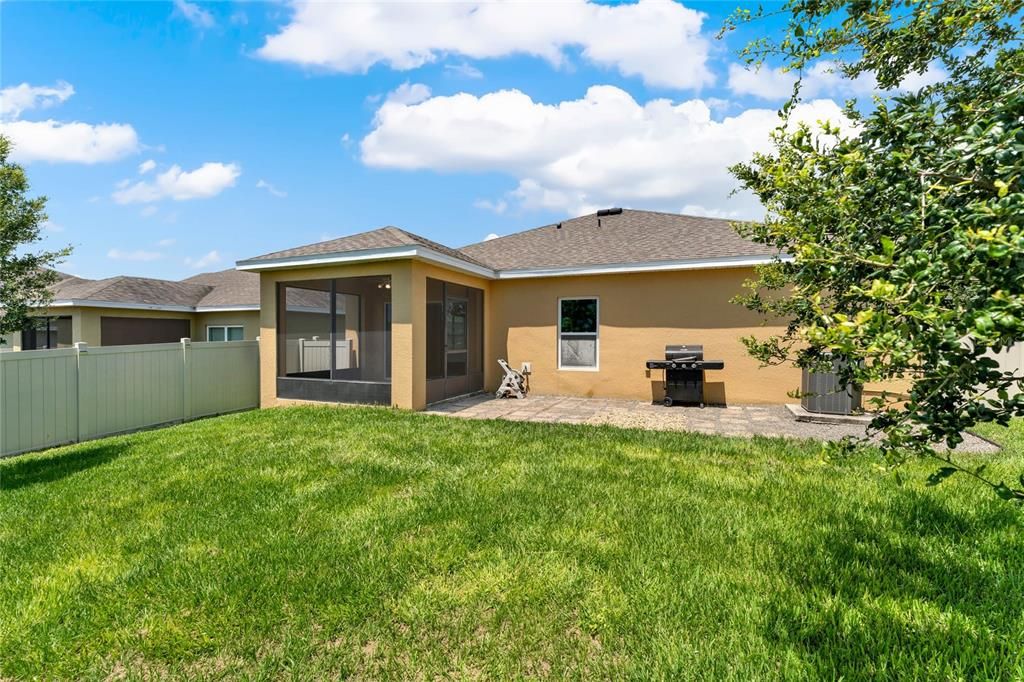 Active With Contract: $449,000 (4 beds, 2 baths, 1932 Square Feet)