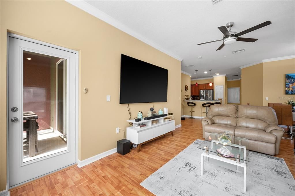 For Sale: $349,900 (3 beds, 2 baths, 1417 Square Feet)