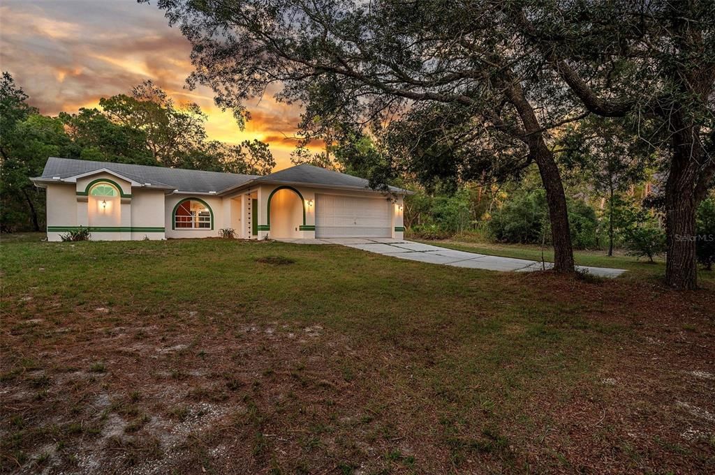 For Sale: $485,000 (3 beds, 2 baths, 1506 Square Feet)