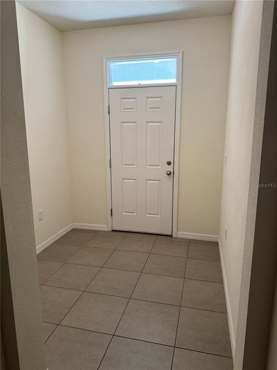 Active With Contract: $2,150 (3 beds, 2 baths, 1707 Square Feet)