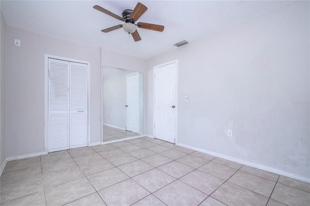 For Sale: $369,000 (3 beds, 2 baths, 1809 Square Feet)