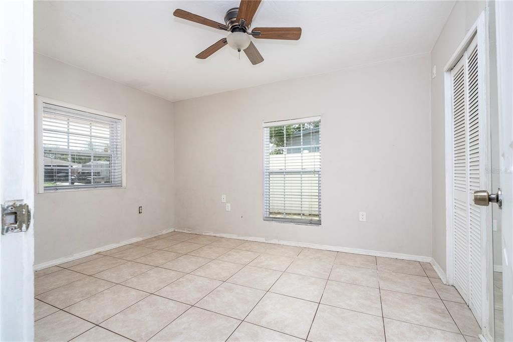For Sale: $369,000 (3 beds, 2 baths, 1809 Square Feet)