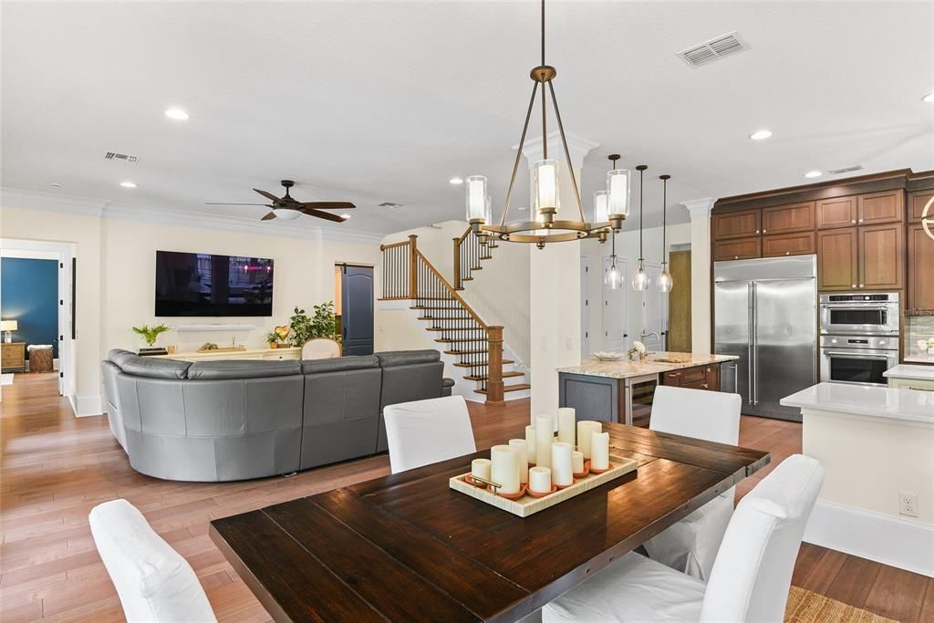 Active With Contract: $1,895,000 (5 beds, 4 baths, 3762 Square Feet)