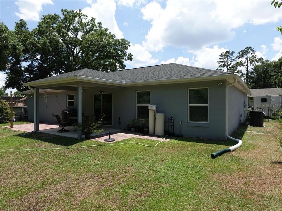 Active With Contract: $250,000 (3 beds, 2 baths, 1330 Square Feet)