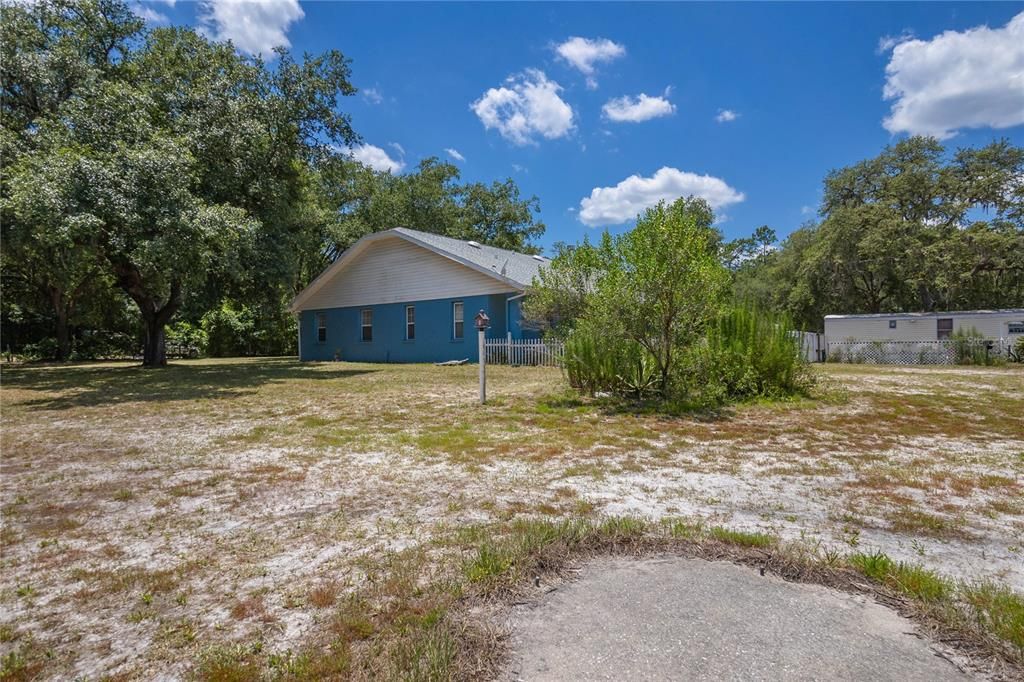 For Sale: $395,000 (3 beds, 2 baths, 3318 Square Feet)