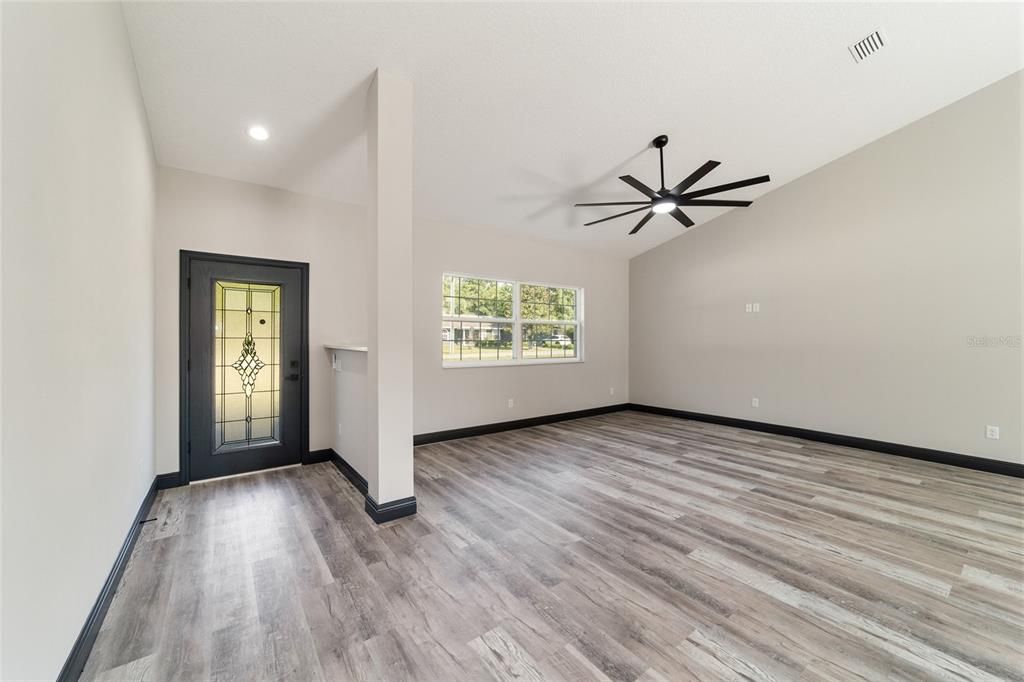 Entryway/Great Room