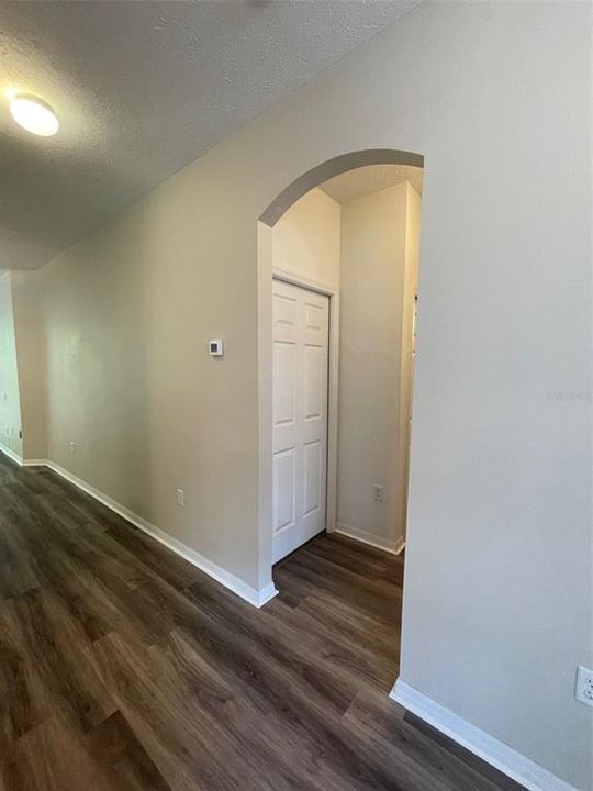 Recently Rented: $1,700 (2 beds, 2 baths, 1117 Square Feet)