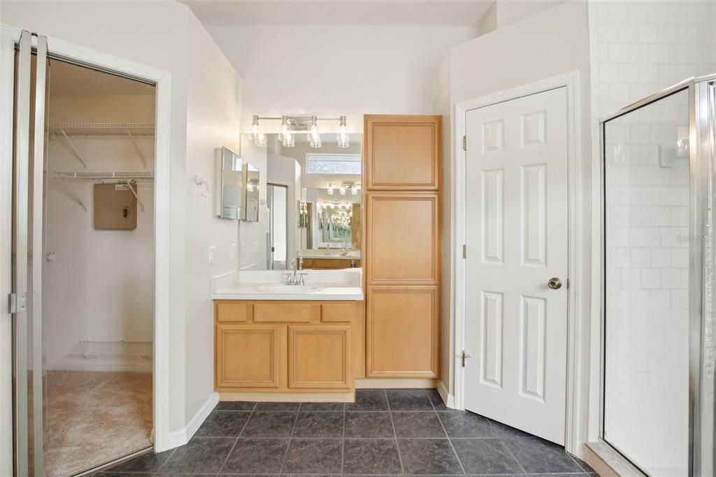 Active With Contract: $550,000 (4 beds, 3 baths, 2583 Square Feet)