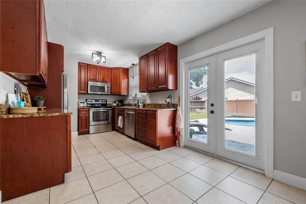 Active With Contract: $520,000 (4 beds, 2 baths, 1964 Square Feet)