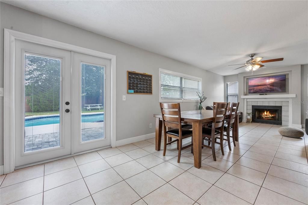 Active With Contract: $520,000 (4 beds, 2 baths, 1964 Square Feet)