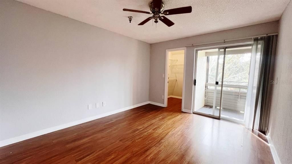For Rent: $2,000 (2 beds, 2 baths, 1016 Square Feet)