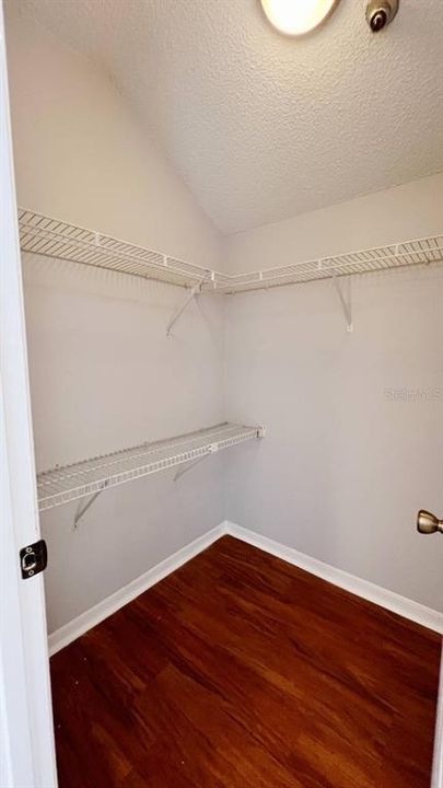 For Rent: $2,000 (2 beds, 2 baths, 1016 Square Feet)