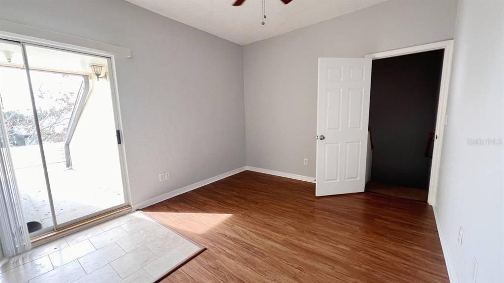 For Rent: $2,000 (2 beds, 2 baths, 1016 Square Feet)