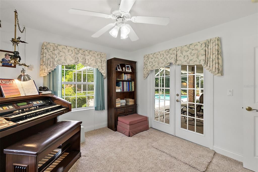 GUEST BEDROOM 3 HAS FRENCH DOORS TO LANAI