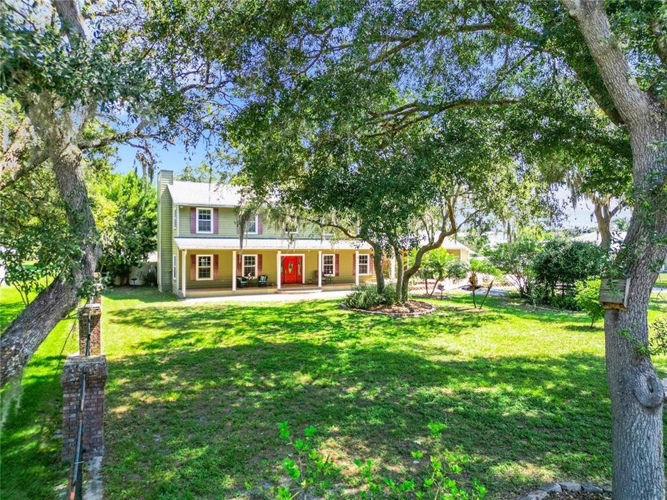 For Sale: $850,000 (3 beds, 3 baths, 3564 Square Feet)