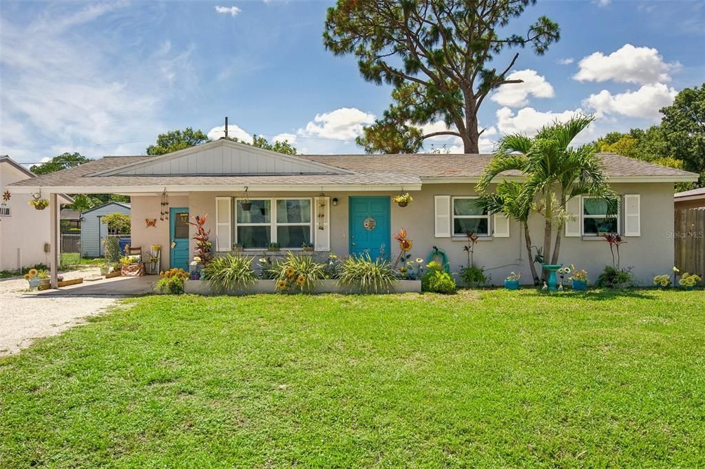 Recently Sold: $350,000 (3 beds, 1 baths, 925 Square Feet)