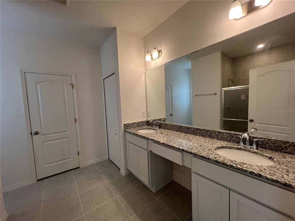 For Rent: $2,195 (3 beds, 2 baths, 2066 Square Feet)