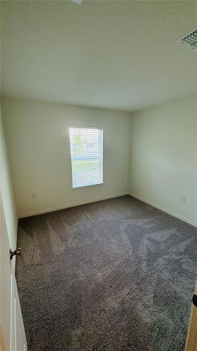 For Rent: $2,250 (3 beds, 2 baths, 1400 Square Feet)