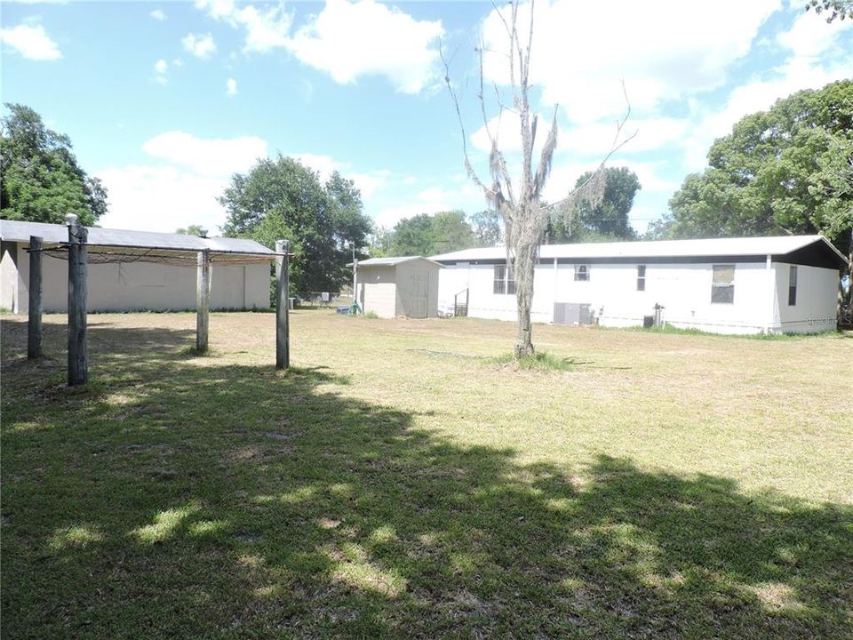For Sale: $169,000 (3 beds, 2 baths, 1344 Square Feet)