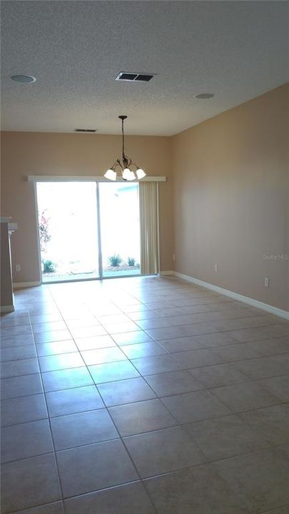 Active With Contract: $2,395 (3 beds, 2 baths, 1500 Square Feet)