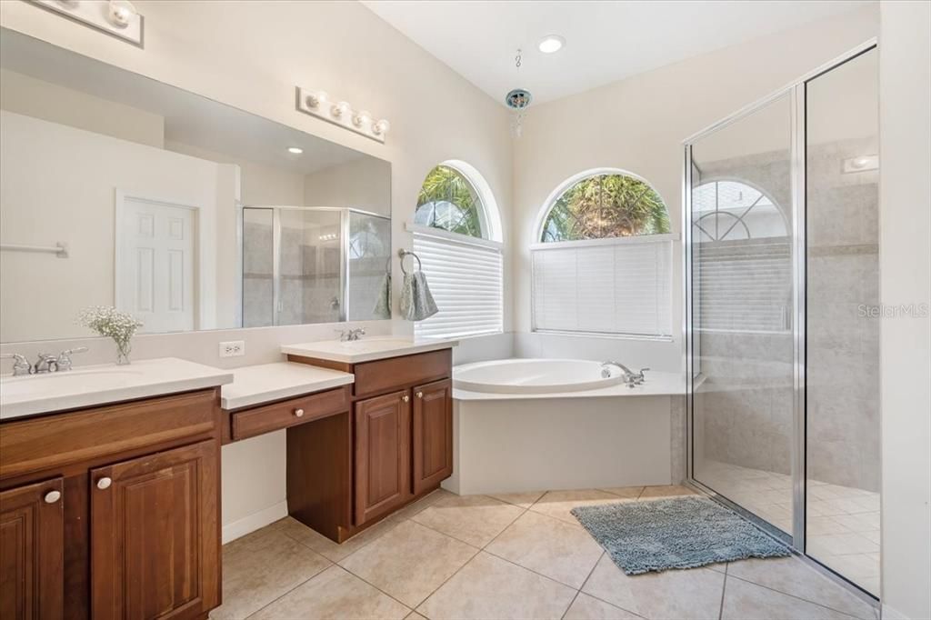 Active With Contract: $525,000 (4 beds, 3 baths, 2300 Square Feet)