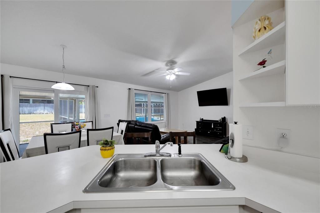 Active With Contract: $425,000 (4 beds, 2 baths, 1770 Square Feet)