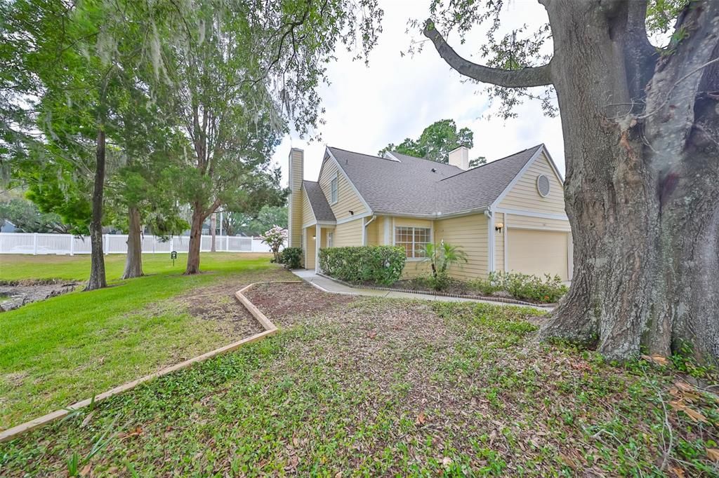 For Sale: $292,500 (3 beds, 2 baths, 1534 Square Feet)