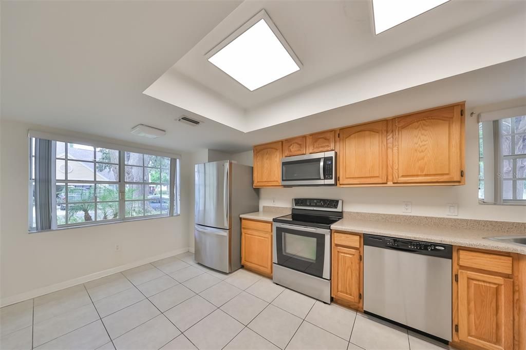 For Sale: $292,500 (3 beds, 2 baths, 1534 Square Feet)