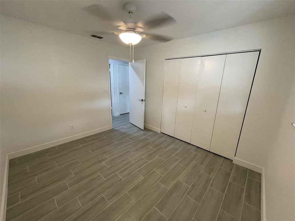 Active With Contract: $205,000 (2 beds, 2 baths, 1008 Square Feet)