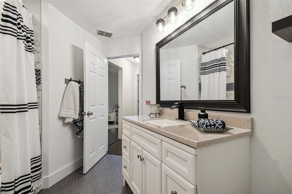 Active With Contract: $529,000 (3 beds, 2 baths, 1464 Square Feet)