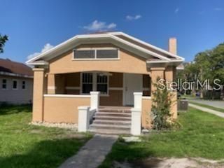 For Rent: $1,780 (2 beds, 1 baths, 1168 Square Feet)