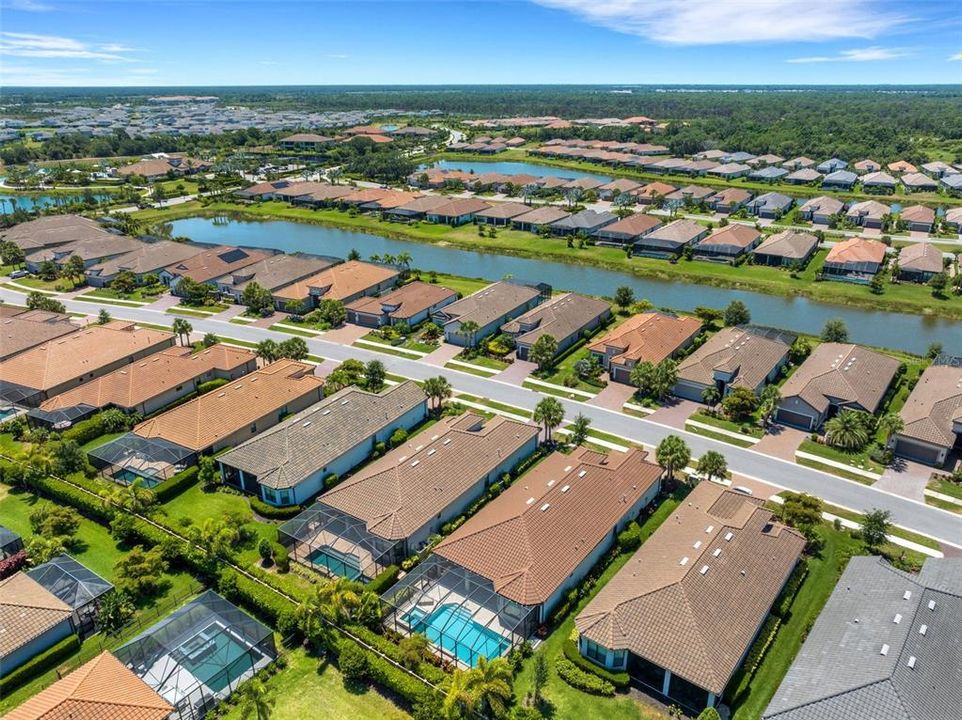 For Sale: $1,250,000 (3 beds, 3 baths, 2413 Square Feet)