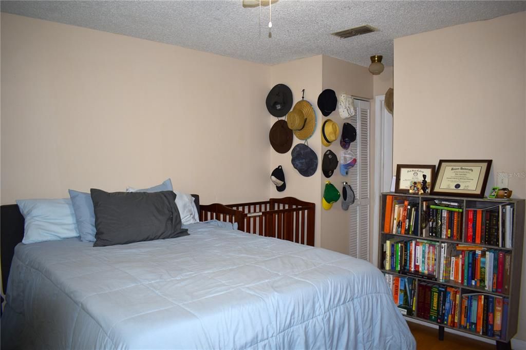 For Rent: $1,900 (2 beds, 2 baths, 1084 Square Feet)