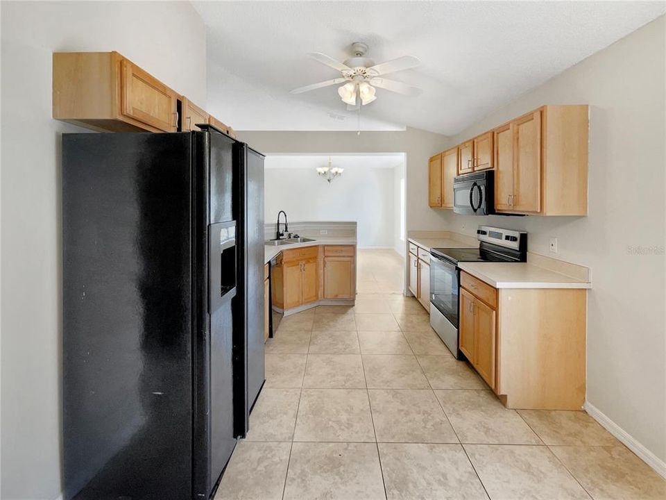 For Sale: $336,000 (3 beds, 2 baths, 1855 Square Feet)