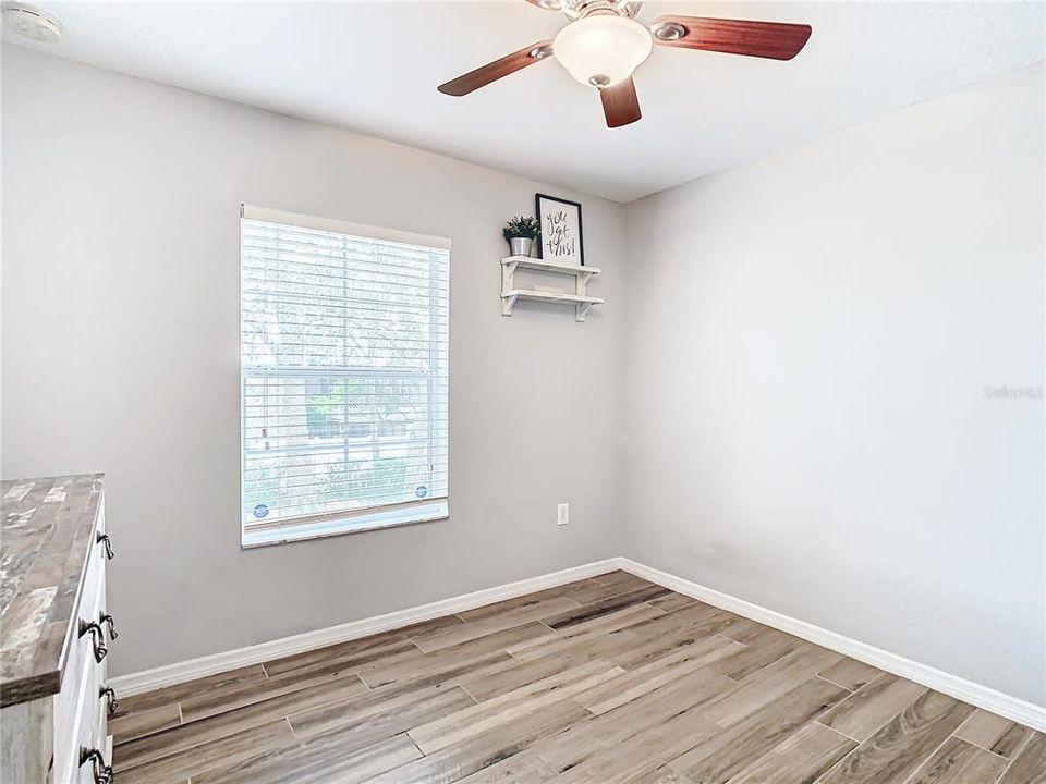 Active With Contract: $239,900 (3 beds, 2 baths, 1363 Square Feet)