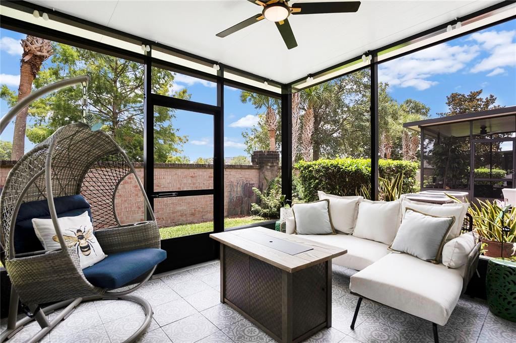 LARGE COVERED PATIO