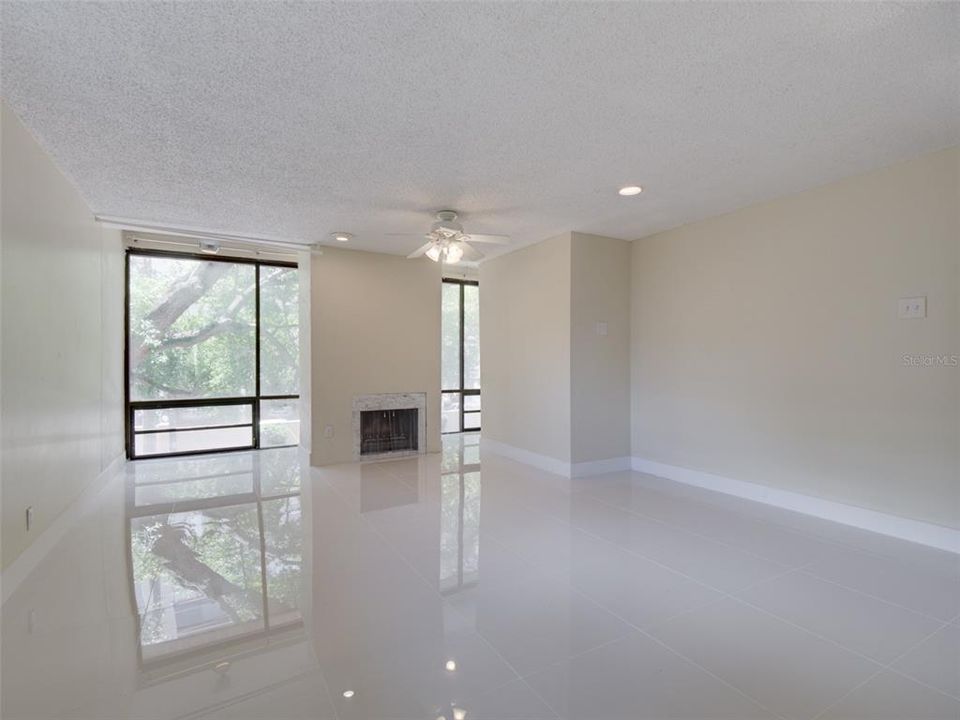 Active With Contract: $3,495 (3 beds, 2 baths, 1780 Square Feet)