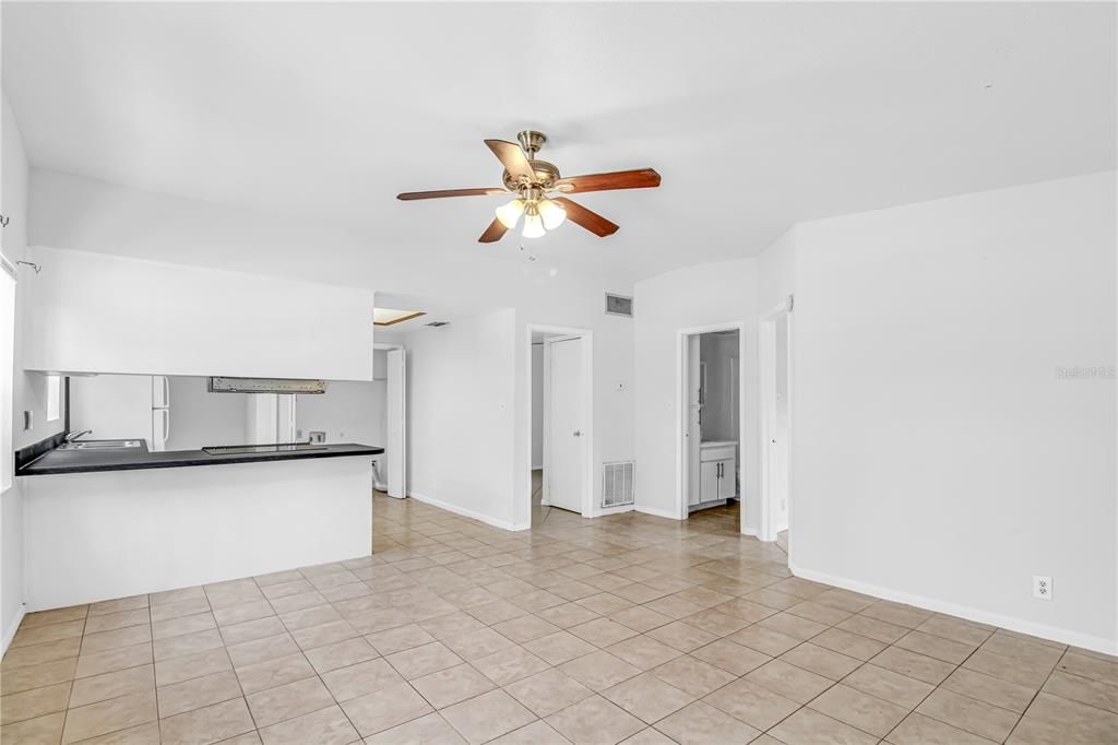 For Sale: $390,000 (0 beds, 0 baths, 1800 Square Feet)