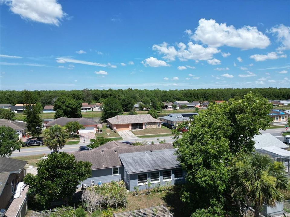 Active With Contract: $349,900 (3 beds, 2 baths, 1480 Square Feet)