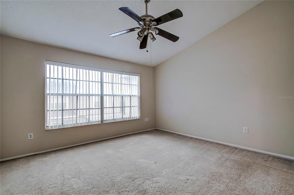 For Sale: $270,000 (2 beds, 2 baths, 1396 Square Feet)