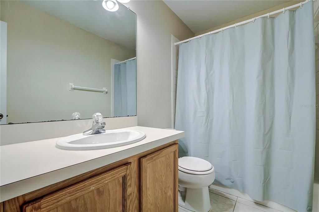 For Sale: $270,000 (2 beds, 2 baths, 1396 Square Feet)