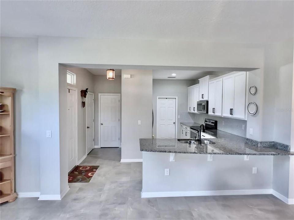 For Sale: $466,900 (3 beds, 2 baths, 1800 Square Feet)