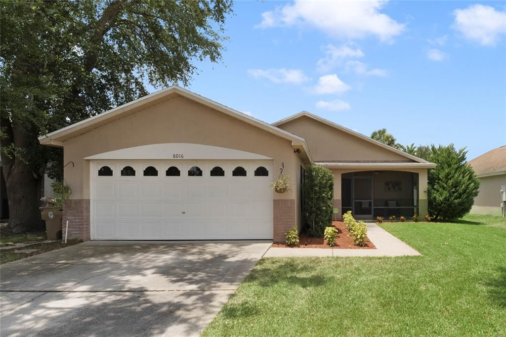 Active With Contract: $395,000 (3 beds, 2 baths, 1228 Square Feet)