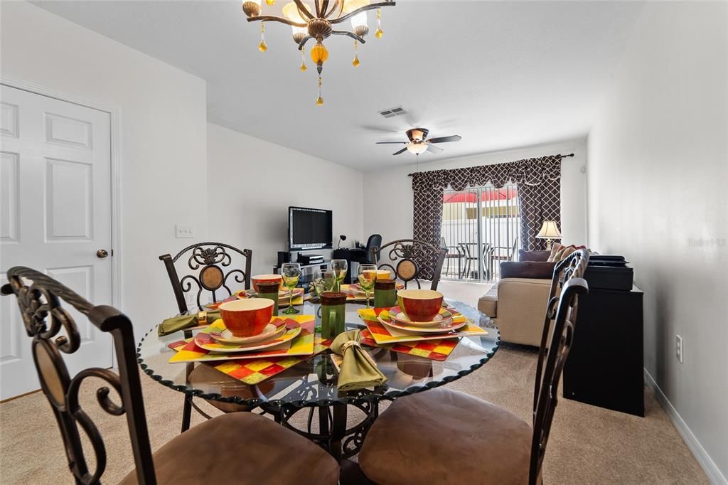 For Sale: $269,500 (2 beds, 2 baths, 1292 Square Feet)
