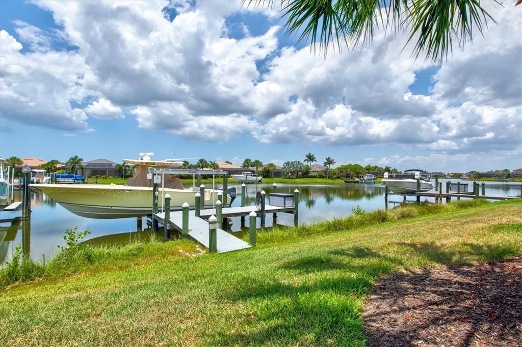 For Sale: $1,425,000 (3 beds, 3 baths, 2661 Square Feet)