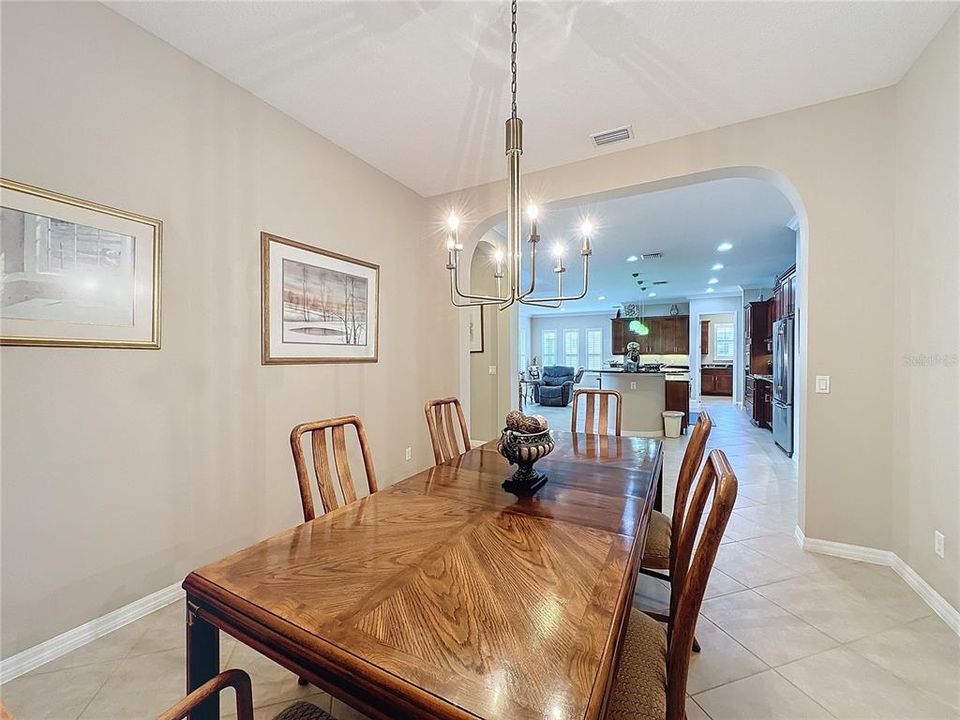 Imagine dinner with your family and friends around your dining room table