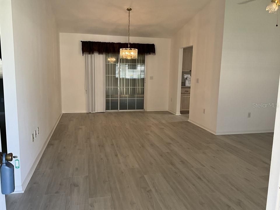 For Rent: $2,150 (3 beds, 2 baths, 1540 Square Feet)