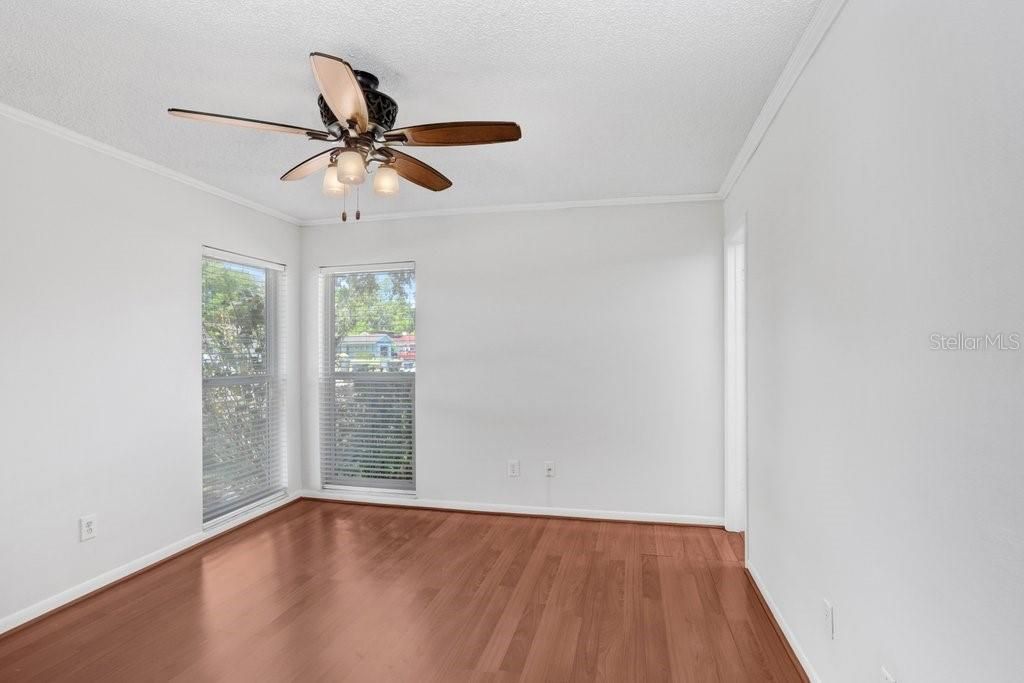 Active With Contract: $2,450 (3 beds, 2 baths, 1428 Square Feet)